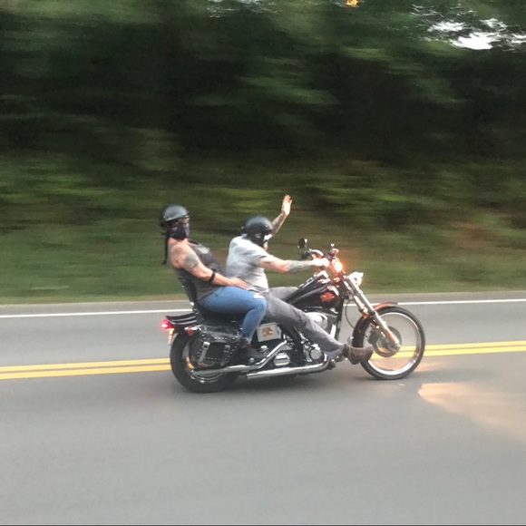 Meet your Posher, Sandi - Picture 3 of 3